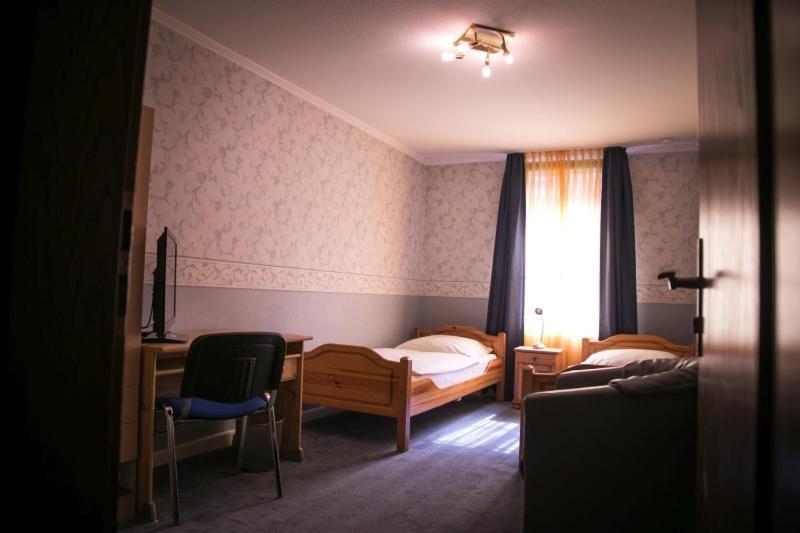 Hotel Am Rathaus Menden Exterior photo